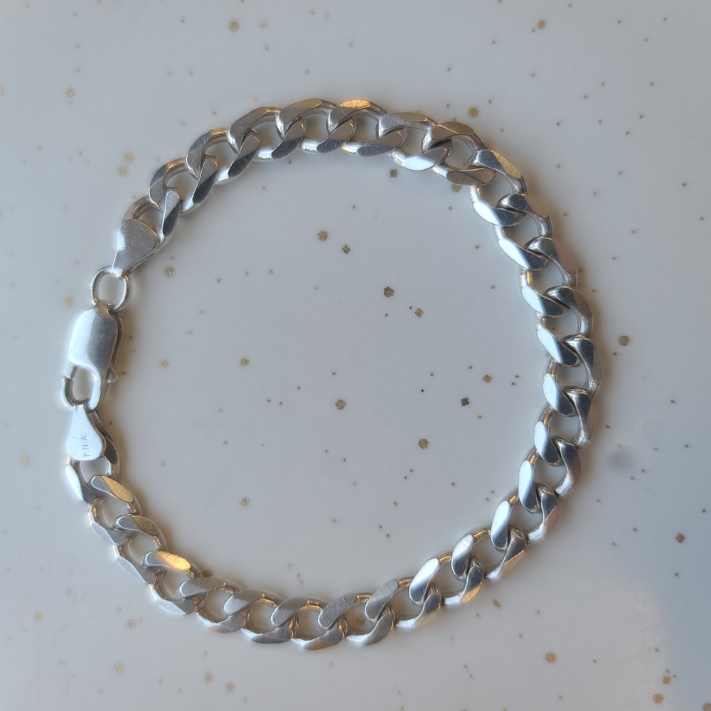 Silver Chain Bracelet - Picture 2 of 5